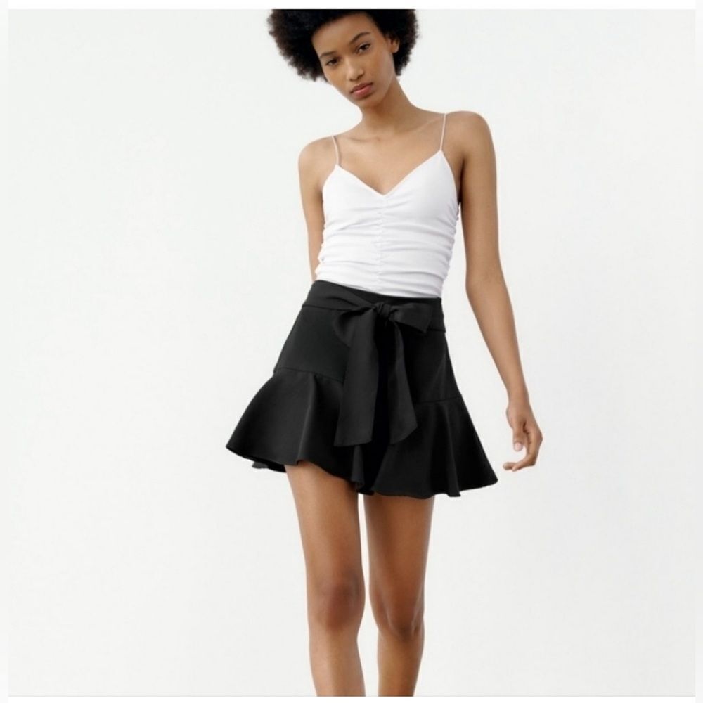 Zara Black Belted Ruffle Bow Mini Skirt Skort